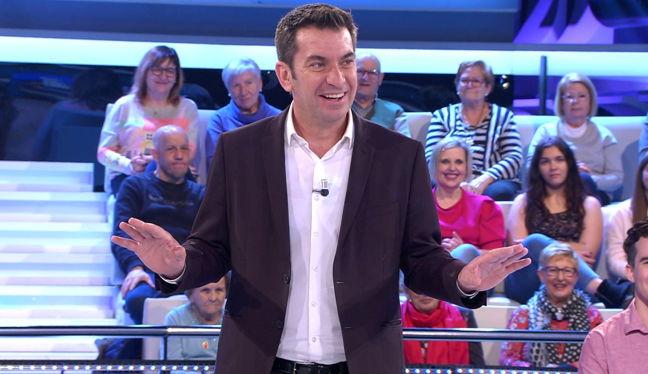 "!Qué pringao!": Arturo Valls alucina al descubrir un dato de Juanra Bonet en '¡Ahora caigo!' "!Qué pringao!": Arturo Valls alucina al descubrir un dato de Juanra Bonet en '¡Ahora caigo!'