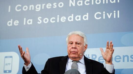 El expresidente, Felipe Gonz&aacute;lez , durante el Congreso "Repensar Espa&ntilde;a: una aportaci&oacute;n desde la Sociedad Civil" 