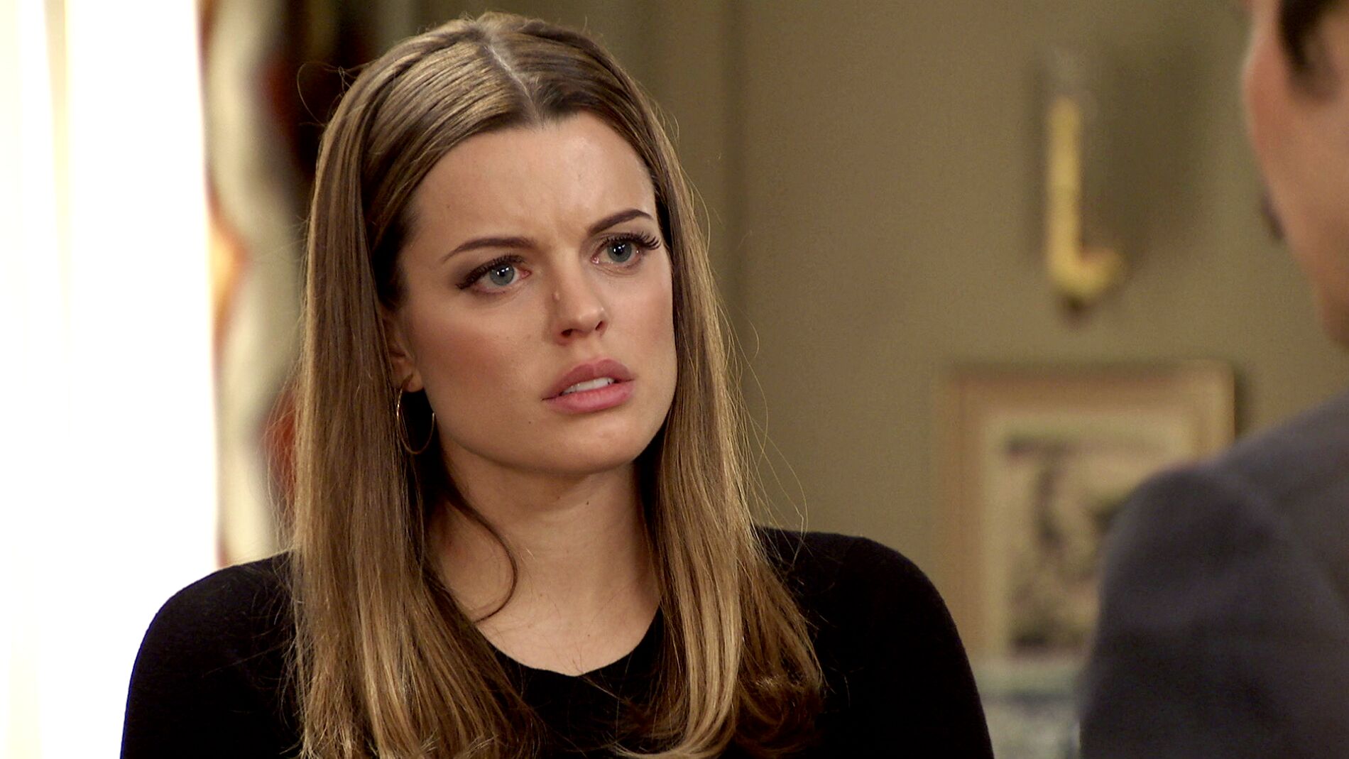 El intento de chantaje de Armando a Lourdes para que no declare en el juicio