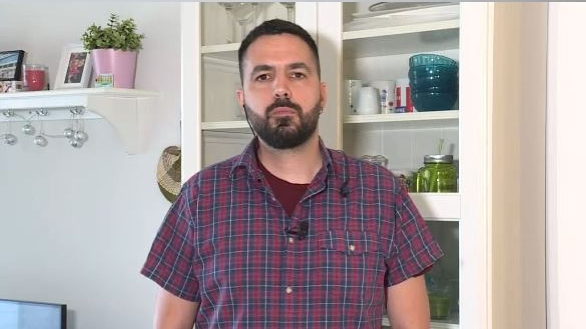 Un padre pide que se guarde un porcentaje de mascarillas para la gente que de verdad lo necesite