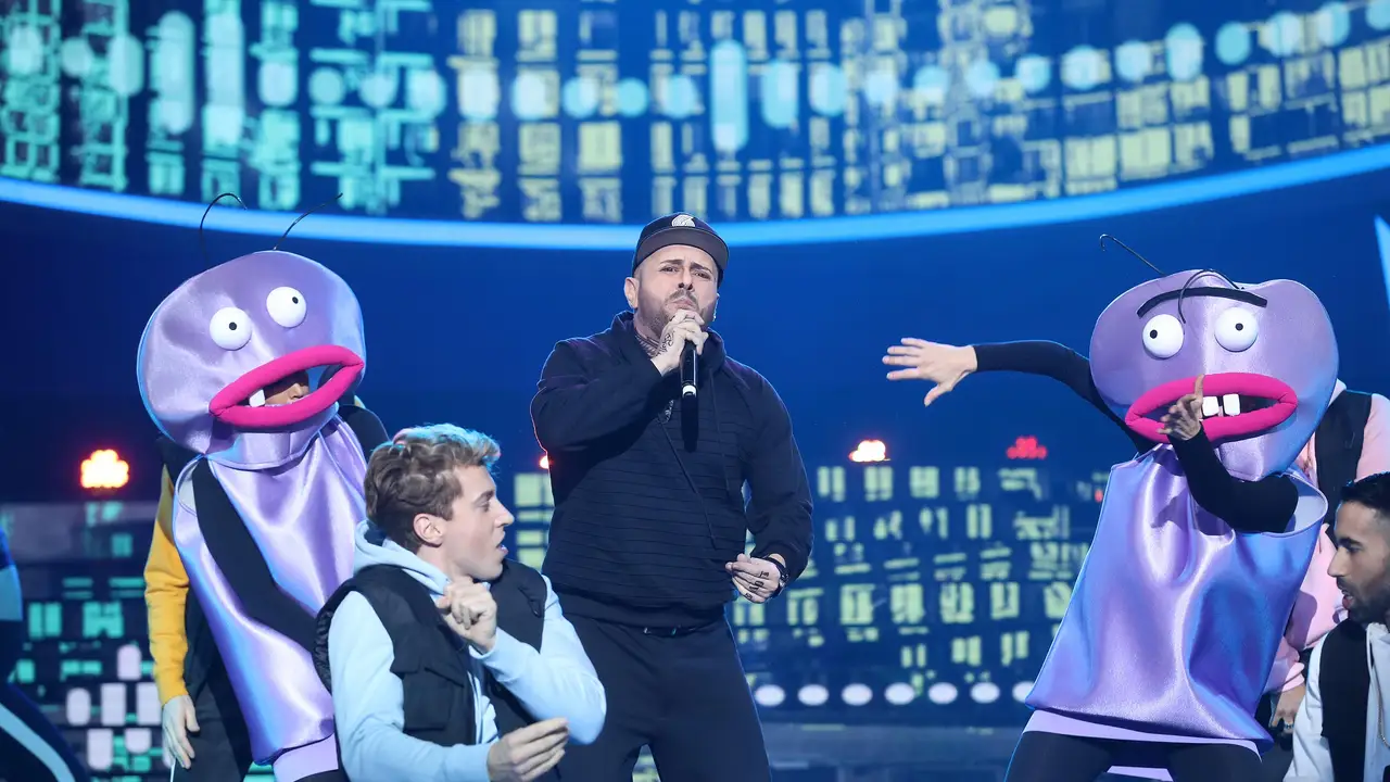 ‘El perdón’ de El Monaguillo al cantar como Nicky Jam