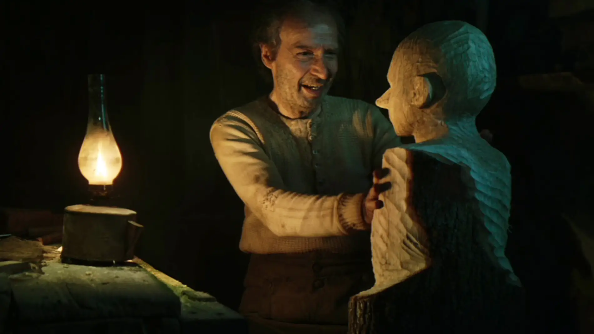 Roberto Benigni como Geppetto en 'Pinocho'