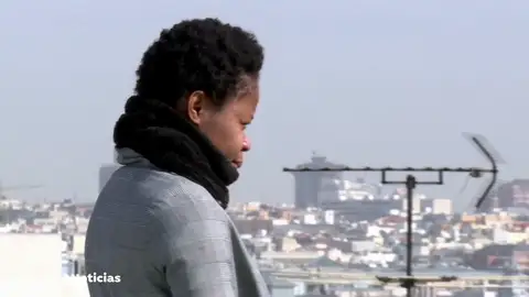 La terribles torturas a las lesbianas en Guinea Ecuatorial: las familias ordenan que las violen y embaracen repetidamente La terribles torturas a las lesbianas en Guinea Ecuatorial: las familias ordenan que las violen y embaracen repetidamente