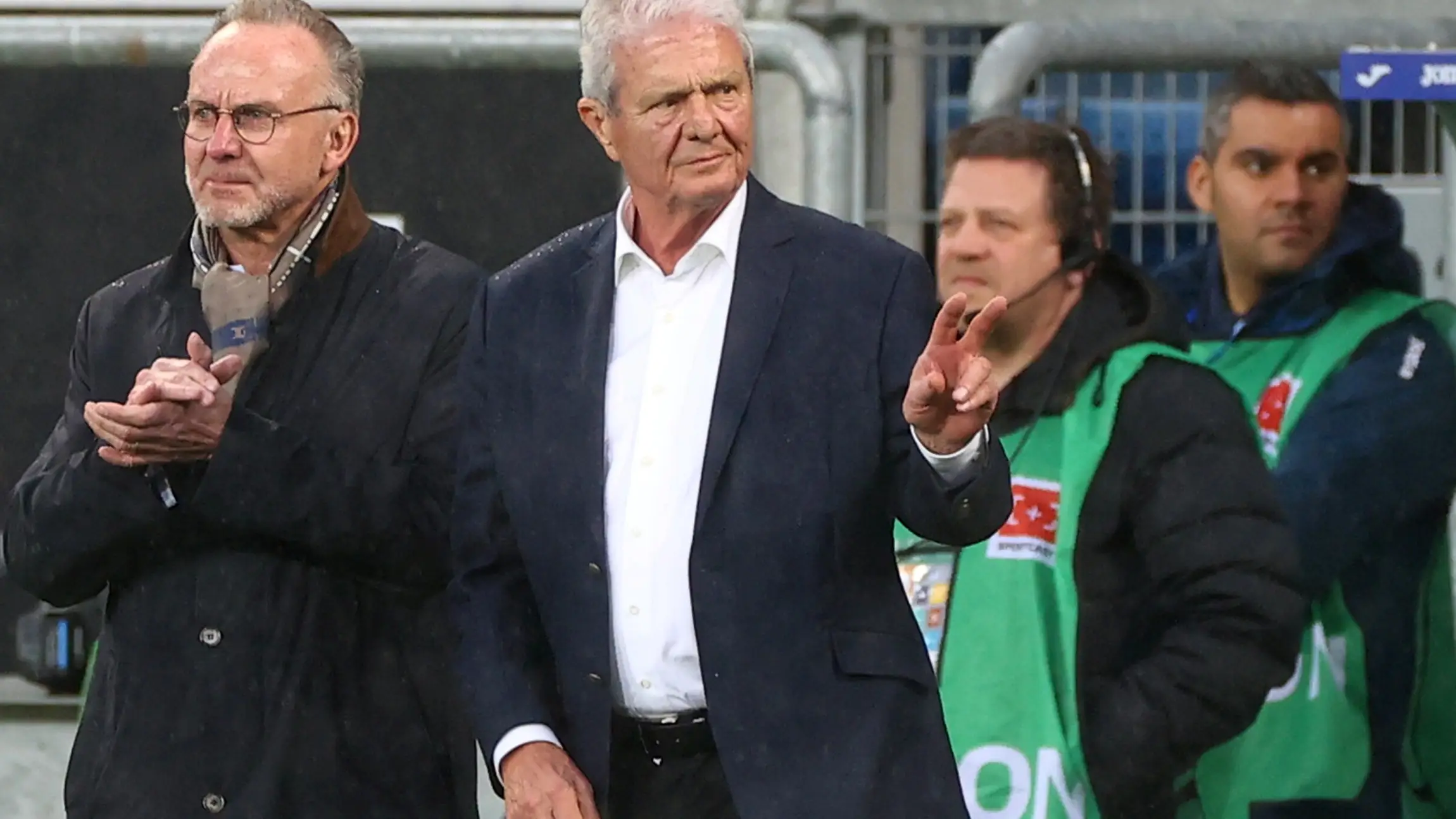 Karl-Heinz Rummenigge junto a Dietmar Hopp Karl-Heinz Rummenigge junto a Dietmar Hopp