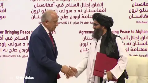 REEMPLAZO Estados Unidos y los talibanes firman un acuerdo de paz REEMPLAZO Estados Unidos y los talibanes firman un acuerdo de paz