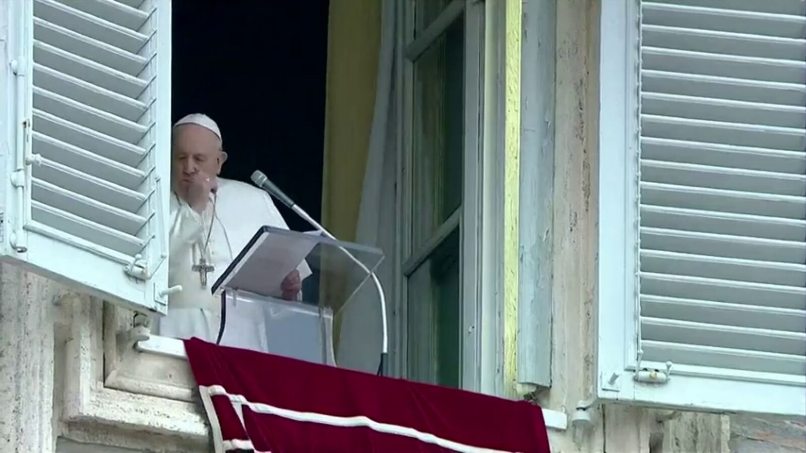 El Papa da negativo a una prueba de coronavirus