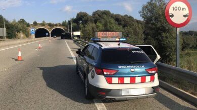 Denunciado por circular a 200 km/h después de estar detenido en un control de drogas
