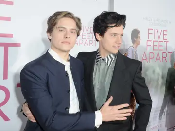 Dylan y Cole Sprouse Dylan y Cole Sprouse