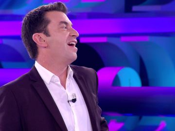 Arturo Valls flipa al encontrar a su doble id&eacute;ntico