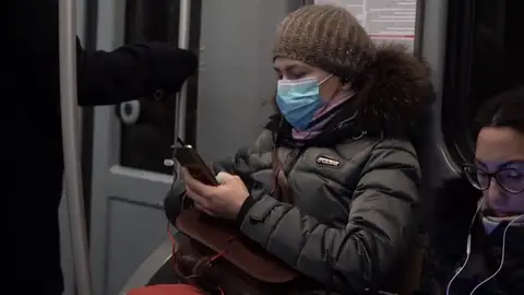 Prohibido acercarse a menos de un metro a otras personas en las zonas de Italia afectadas por el coronavirus Prohibido acercarse a menos de un metro a otras personas en las zonas de Italia afectadas por el coronavirus