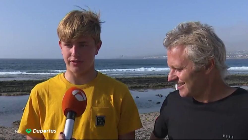 Dani y Néstor García, padre e hijo que compiten en la Liga mundial de surf