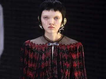 Cejas decoloradas, la última tendencia en belleza Cejas decoloradas, la última tendencia en belleza