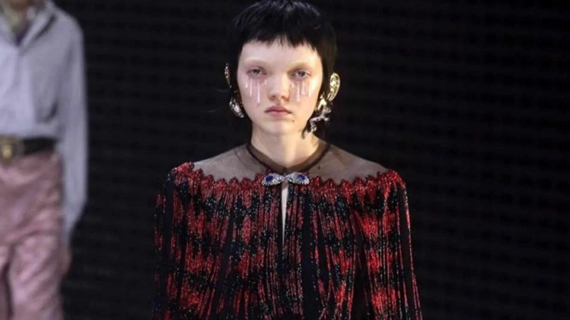 Cejas decoloradas, la última tendencia en belleza Cejas decoloradas, la última tendencia en belleza