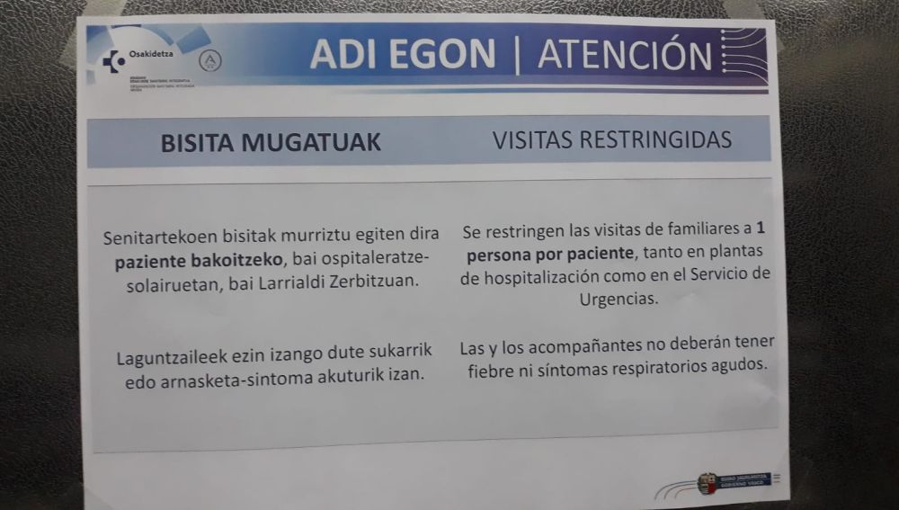 Cartel informativo en un hospital vasco