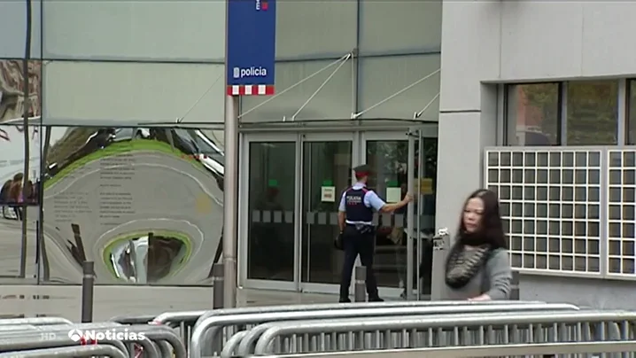 Violación grupal en Barcelona, tres hombres han sido detenidos Violación grupal en Barcelona, tres hombres han sido detenidos