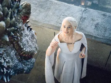 Emilia Clarke como Daenerys Targaryen en 'Juego de Tronos' Emilia Clarke como Daenerys Targaryen en 'Juego de Tronos'