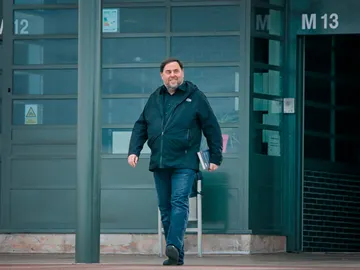 Oriol Junqueas tras su salida de prisión para dar clase en la universidad de Vic Oriol Junqueas tras su salida de prisión para dar clase en la universidad de Vic