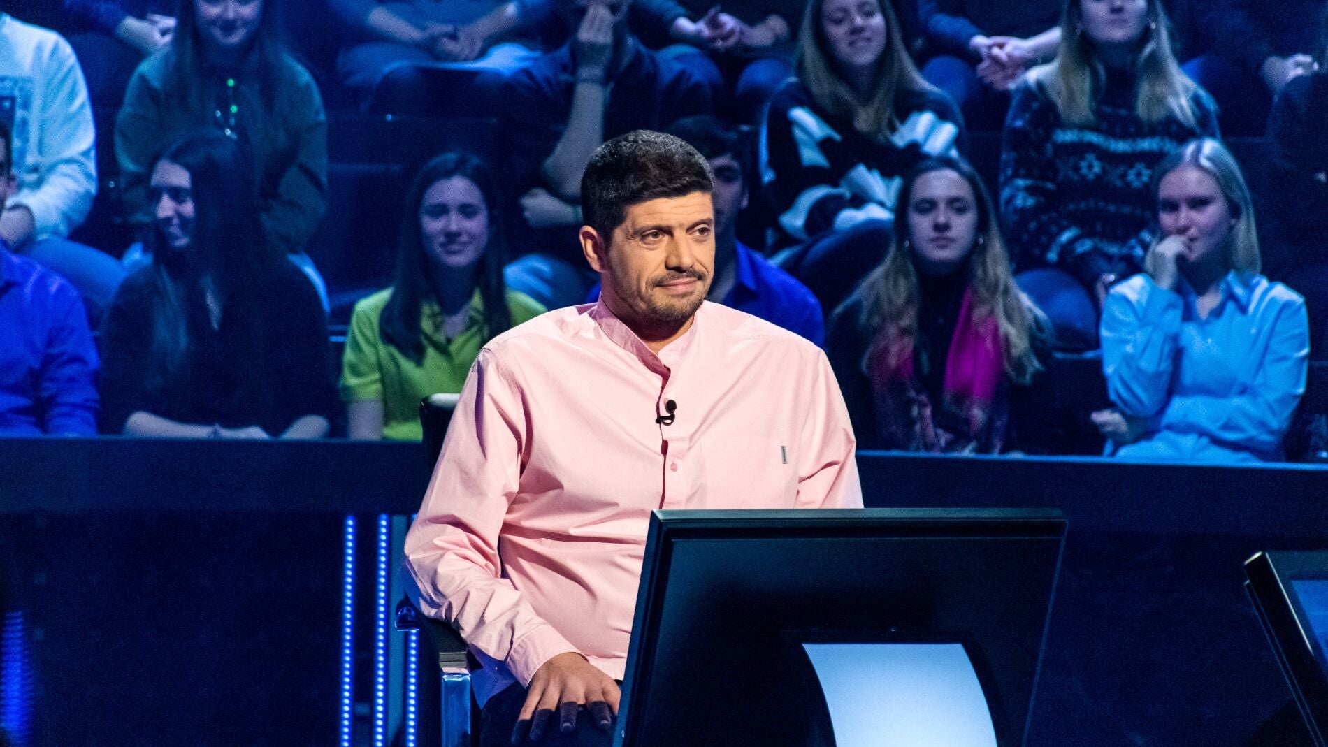 ¿Conexión entre 'Los Lobos'? Valentín inspira a Manu por los 10.000 euros de '¿Quién quiere ser millonario?'