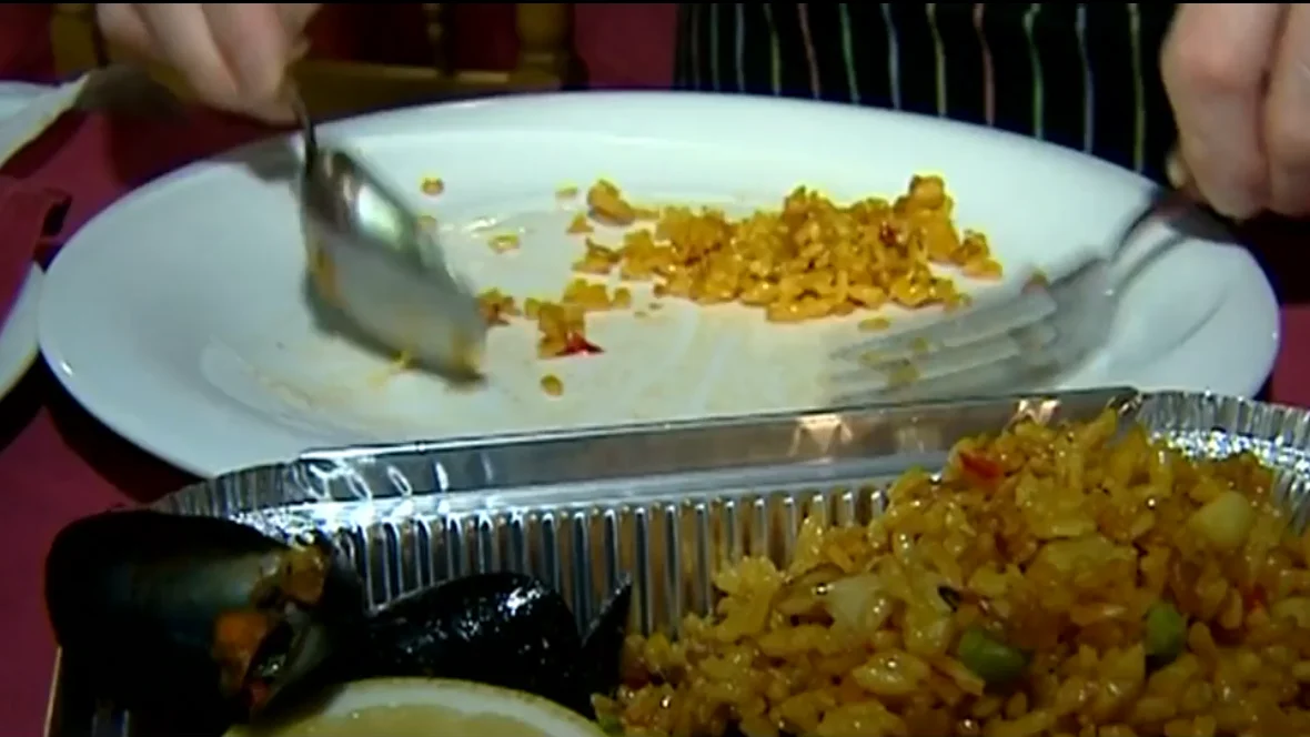 Un t&aacute;per de paella