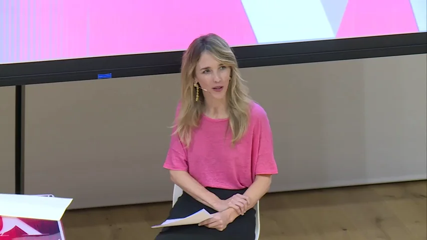 Cayetana Álvarez de Toledo: "Lo mandaría a dormir al sofá si mi marido sale a defenderme como Iglesias a Montero" Cayetana Álvarez de Toledo: "Lo mandaría a dormir al sofá si mi marido sale a defenderme como Iglesias a Montero"