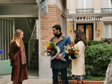 Tras las cámaras del incómodo encuentro entre Amelia, Luisita y Sebas Tras las cámaras del incómodo encuentro entre Amelia, Luisita y Sebas