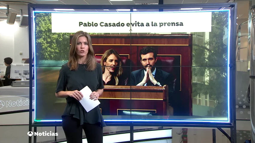 Pablo Casado evita hablar de Cayetana Álvarez de Toledo mientras otros dirigentes critican a la portavoz Pablo Casado evita hablar de Cayetana Álvarez de Toledo mientras otros dirigentes critican a la portavoz
