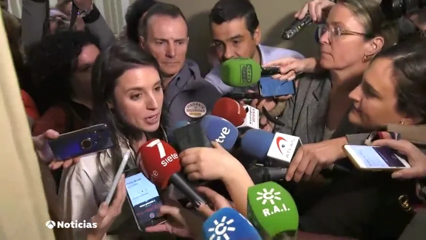 Irene Montero responde a Cayetana &Aacute;lvarez de Toledo: "No le han ense&ntilde;ado educaci&oacute;n ni respeto"
