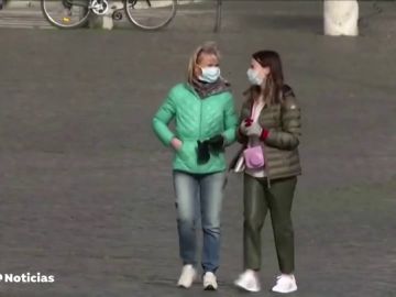 Así viven los españoles la crisis del coronavirus en Italia