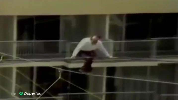 Nik Wallenda, s&eacute;ptima generaci&oacute;n de una familia de funanbulistas, perdi&oacute; a su abuelo durante un reto.