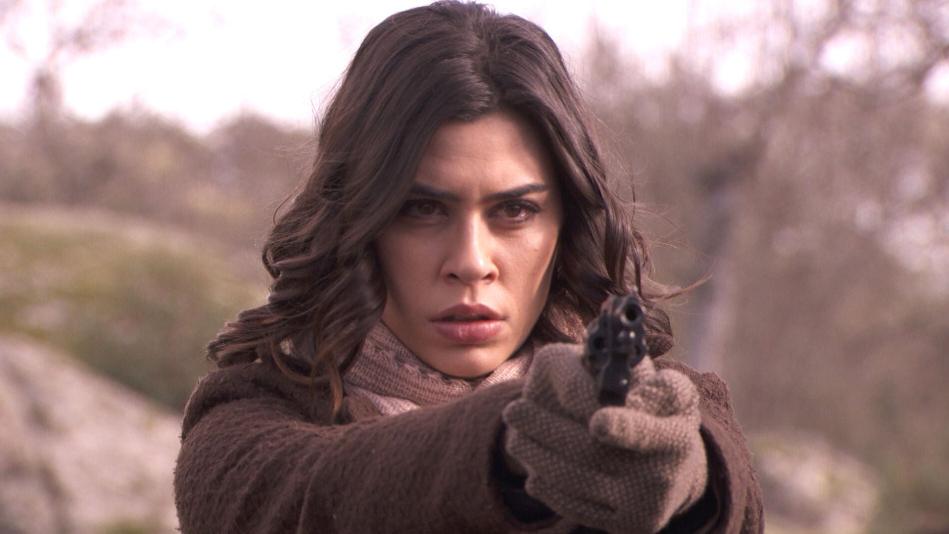 Avance ‘El secreto de Puente Viejo’: Alicia, a punta de pistola por un tema personal 