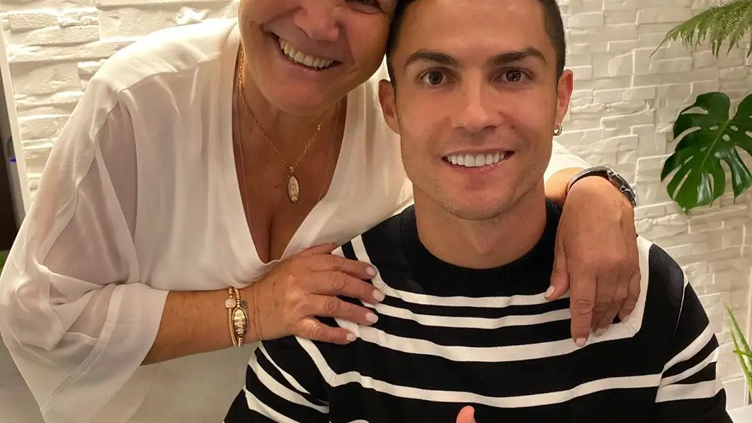 Cristiano Ronaldo con su madre Dolores Aveiro Cristiano Ronaldo con su madre Dolores Aveiro