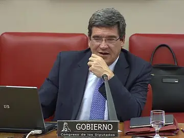 El Gobierno quiere castigar las jubilaciones anticipadas y favorecer compatibilizar pensiones y trabajo El Gobierno quiere castigar las jubilaciones anticipadas y favorecer compatibilizar pensiones y trabajo