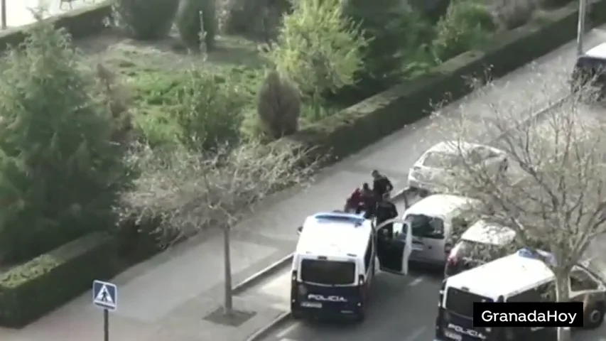 Persecución policial en Granada por saltarse el confinamiento por el coronavirus... y algo más Persecución policial en Granada por saltarse el confinamiento por el coronavirus... y algo más