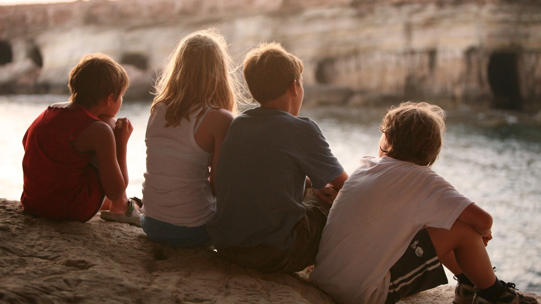 No esperes a que los niños te lo pregunten. PSICOLOGÍA INFANTIL No esperes a que los niños te lo pregunten. PSICOLOGÍA INFANTIL