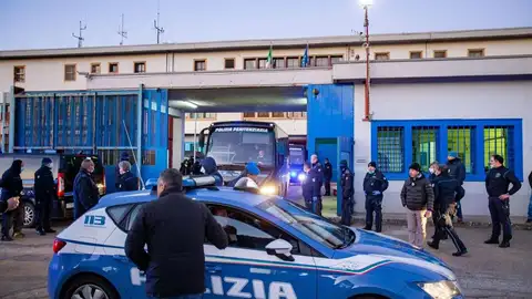 Coche de la Policía en Italia Coche de la Policía en Italia
