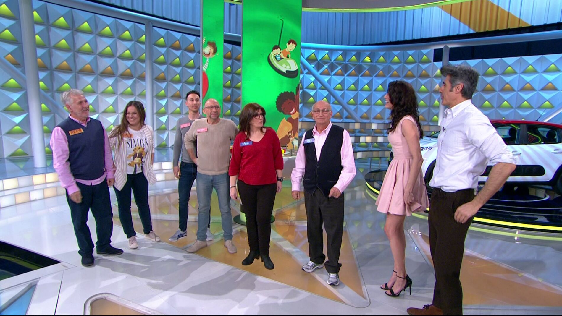 Unos concursantes de excepci&oacute;n para celebrar el D&iacute;a del Padre en &lsquo;La ruleta de la suerte&rsquo;