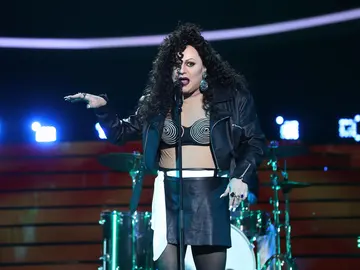 El Monaguillo es el ‘Rey del glam’ como Alaska El Monaguillo es el ‘Rey del glam’ como Alaska