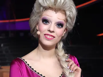 Nerea Rodríguez caracterizada como Elsa, de 'Frozen', en 'Tu cara me suena' Nerea Rodríguez caracterizada como Elsa, de 'Frozen', en 'Tu cara me suena'
