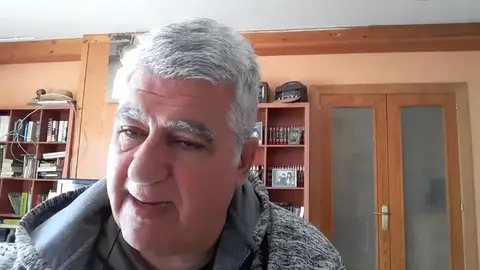 Piden "un ERTE para todos los cargos políticos y jueces que no sirven ahora para nada" Piden "un ERTE para todos los cargos políticos y jueces que no sirven ahora para nada"