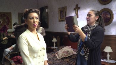 Nos colamos tras las cámaras en el regreso de Emilia Ulloa a 'El secreto de Puente Viejo'