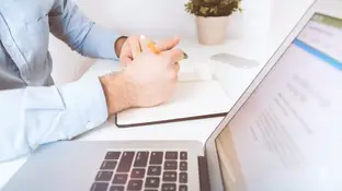 Estos son los gastos que puedes deducir en la declaración de la Renta 2019-2020 Estos son los gastos que puedes deducir en la declaración de la Renta 2019-2020