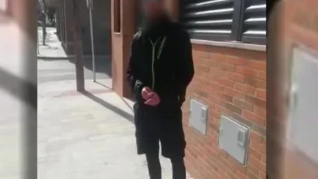 Paseante de perro invisible