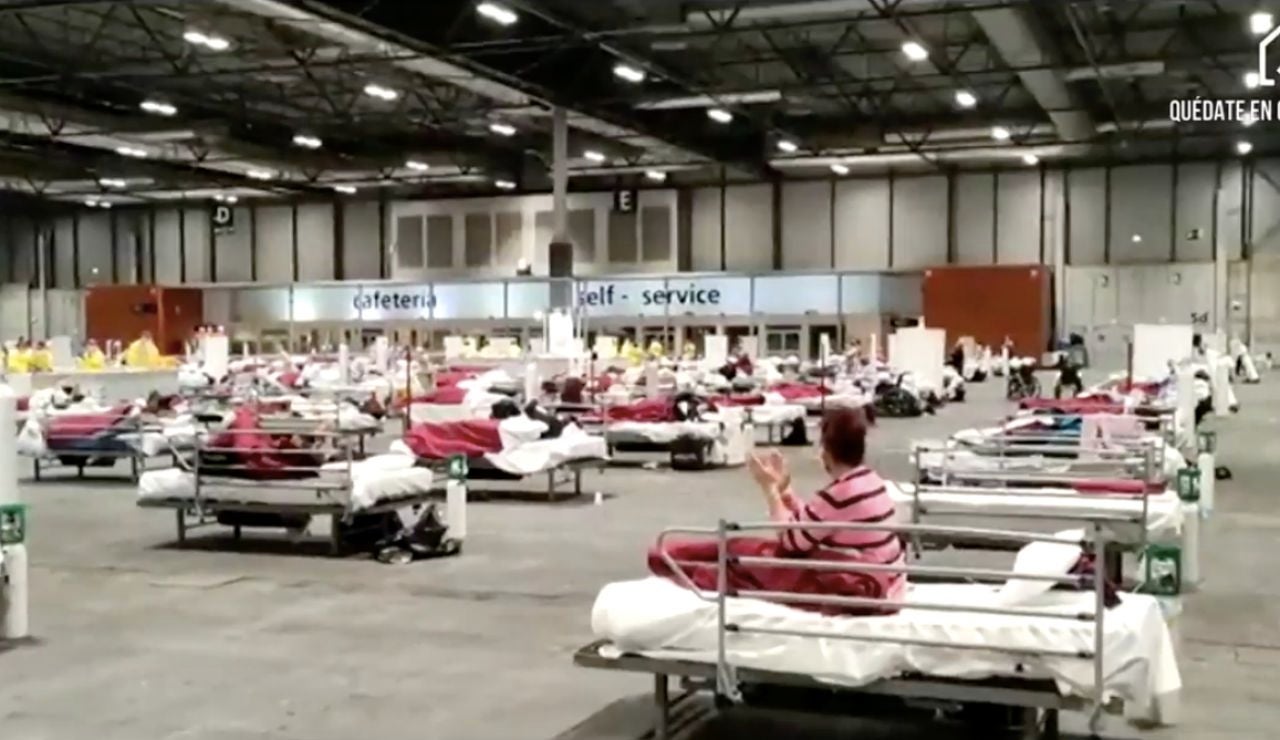 Aplauso a sanitarios de Ifema Aplauso a sanitarios de Ifema