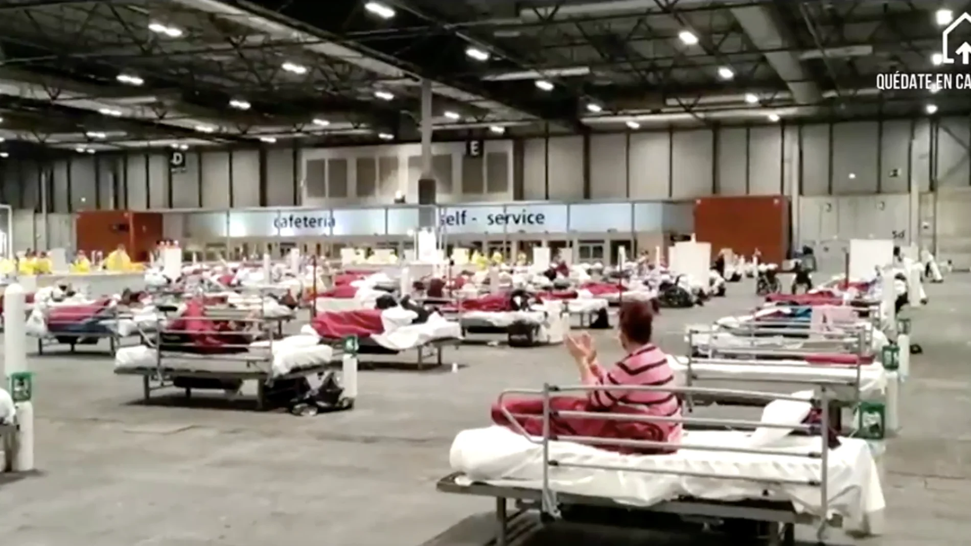 Aplauso a sanitarios de Ifema Aplauso a sanitarios de Ifema