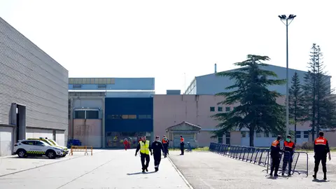 Montaje de un hospital de campaña en la Feria de Valladolid Montaje de un hospital de campaña en la Feria de Valladolid