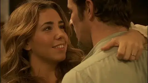 Emilia y Alfonso, felices tras su boda Emilia y Alfonso, felices tras su boda