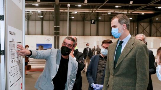 El Rey Felipe VI visita Ifema