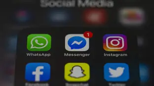 Distintas aplicaciones de mensajería (WhatsApp, Messenger, Instagram, Facebook, Snapchat, Twitter) Distintas aplicaciones de mensajería (WhatsApp, Messenger, Instagram, Facebook, Snapchat, Twitter)