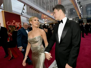 Scarlett Johansson y Colin Jost Scarlett Johansson y Colin Jost
