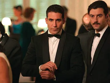 Velvet - Temporada 3 - Capítulo 5: Hagan juego Velvet - Temporada 3 - Capítulo 5: Hagan juego